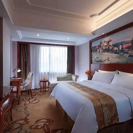 Vienna International Hotel Shaoguan Fengcailou Luaran gambar